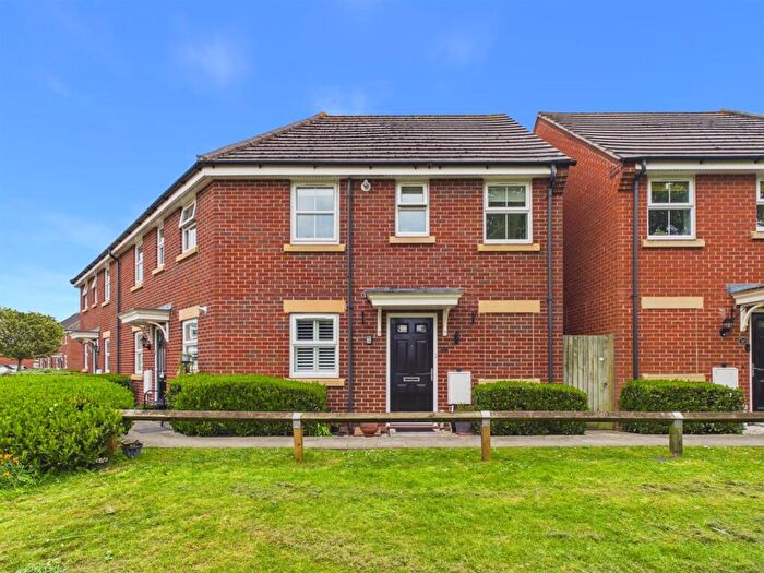 2 Bedroom Maisonette For Sale In Twyver Place, Brockworth, GL3