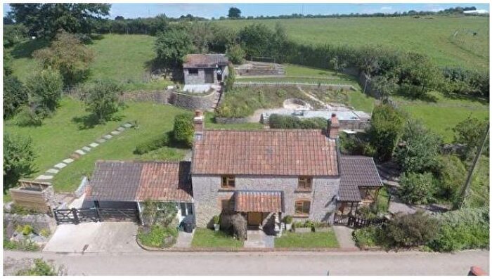 2 Bedroom Detached House For Sale In Canada Coombe, Hutton, Weston-Super-Mare, BS24