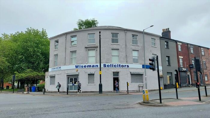 2 Bedroom Flat To Rent In Deansgate, Bolton, BL1