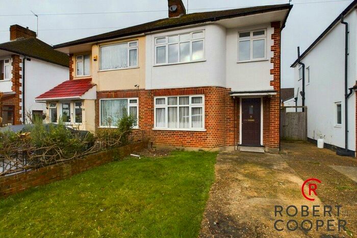 3 Bedroom Semi-Detached House To Rent In Long Drive, Ruislip, HA4