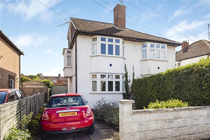 3 Bedroom Semi Detached House For Sale In Hendred Street, Oxford, OX4