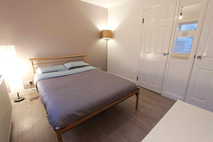 1 Bedroom House Of Multiple Occupation To Rent In Goldings Crescent, Hatfield, AL10