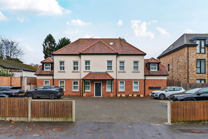 2 Bedroom Apartment For Sale In Croham Valley Road, South Croydon, CR2