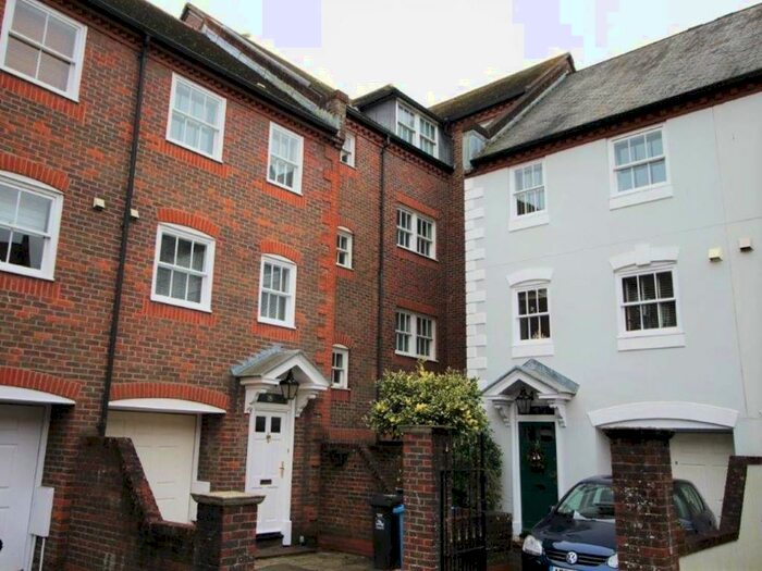 4 Bedroom House To Rent In Barbers Gate, Thames Street, Poole, BH15