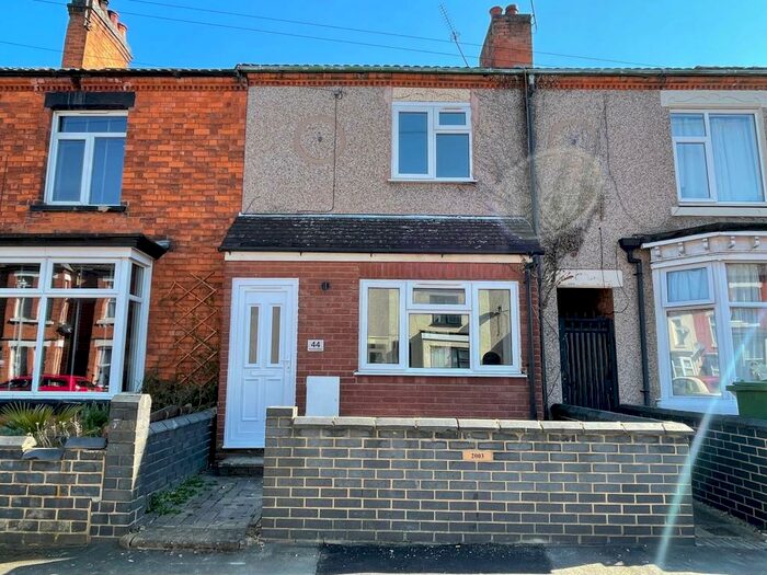3 Bedroom House To Rent In Winfield Street, Rugby, CV21