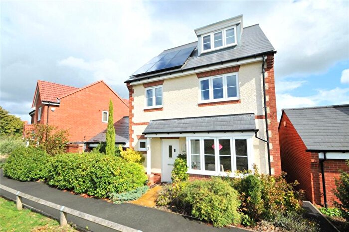 4 Bedroom Detached House For Sale In Alexander Road, Keynsham, Bristol, Somerset, BS31