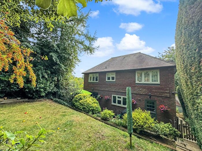 4 Bedroom Detached House For Sale In Sellars Hill, Godalming, Surrey, GU7