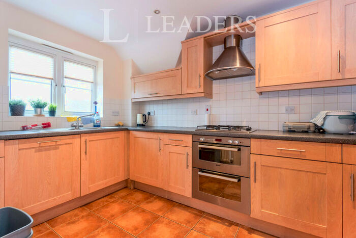 2 Bedroom Apartment To Rent In Games Yard, Stevenage, SG1