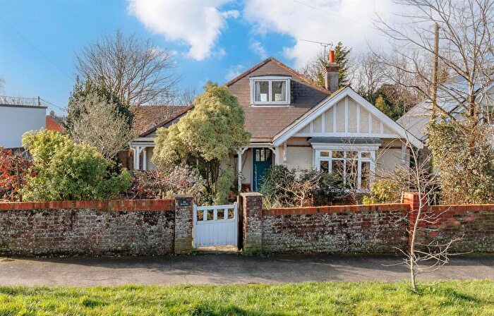 3 Bedroom Detached Bungalow For Sale In Gurnard, Isle Of Wight, PO31