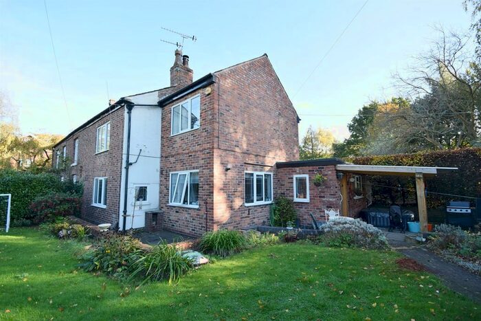 3 Bedroom Semi-Detached House To Rent In Wilmslow Road, Heald Green, Cheadle, SK8