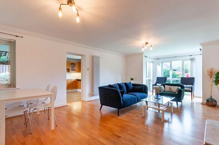 2 Bedroom Apartment To Rent In Greystoke Park, Newcastle Upon Tyne, NE3