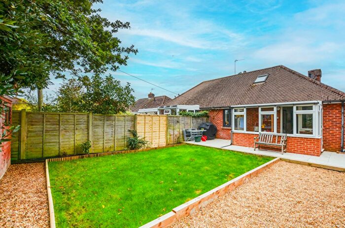 2 Bedroom Bungalow For Sale In Eastern Avenue, Polegate, East Sussex, BN26