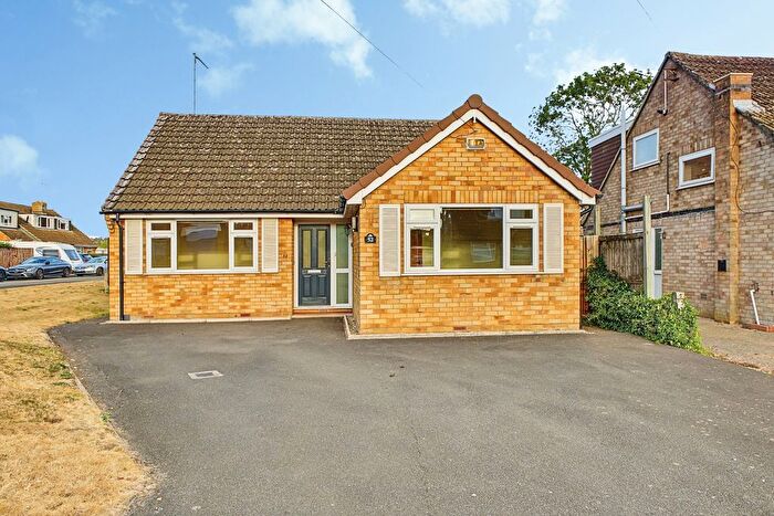 3 Bedroom Bungalow For Sale In Carrs Way, Harpole, Northampton, Northamptonshire, NN7