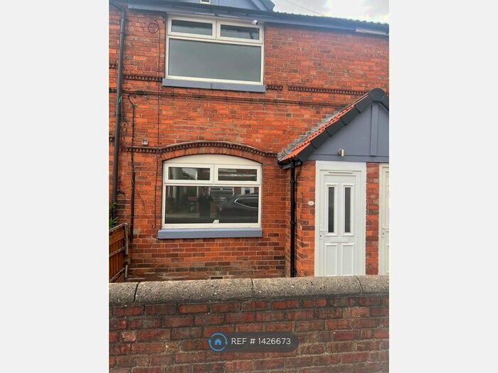 3 Bedroom Terraced House To Rent In Scarsdale Street, Dinnington, Sheffield, S25