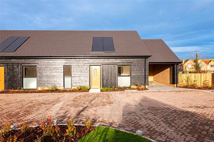 2 Bedroom Bungalow For Sale In School Lane, Lower Halstow, Sittingbourne, Kent, ME9