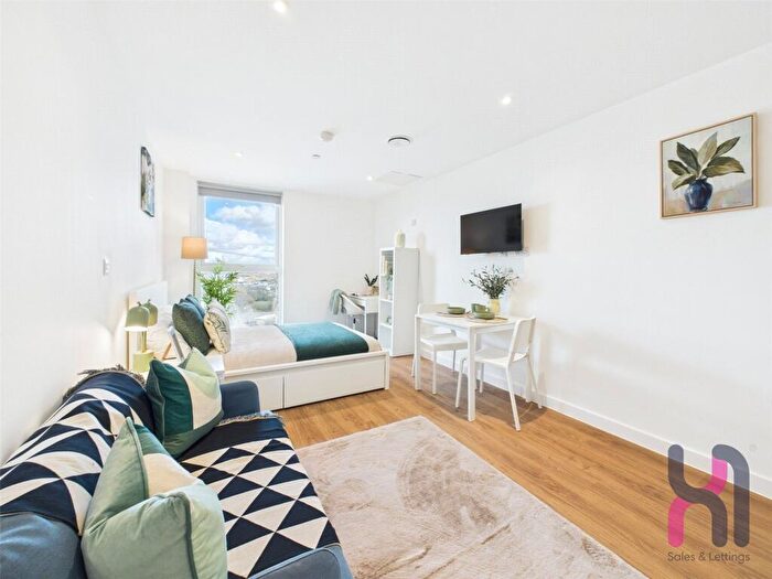 1 Bedroom Flat For Sale In Cheltenham Place, Frederick Road, Salford, Salford, M6