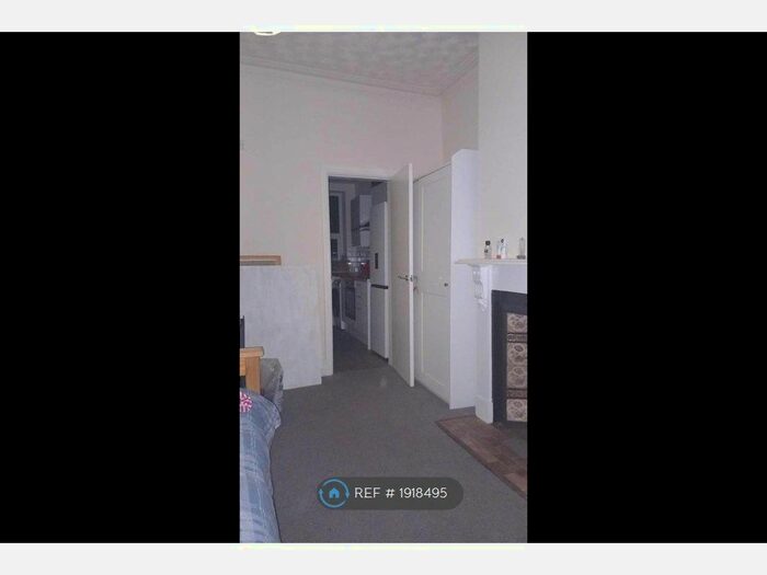 Studio To Rent In Windsor Road, Levenshulme, Manchester, M19