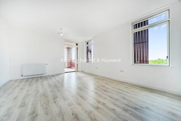 1 Bedroom Flat To Rent In Centenary Road, Dagenham, RM9