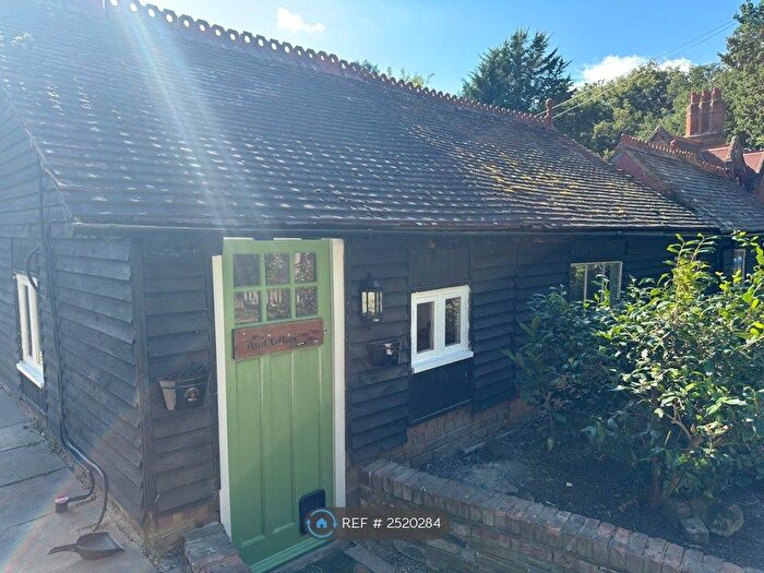 1 Bedroom Bungalow To Rent In Redhill Road, Cobham, KT11