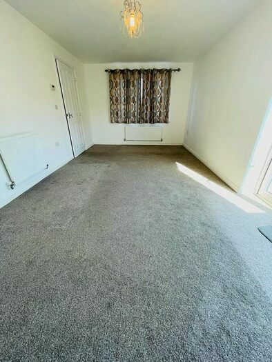 3 Bedroom Semi-Detached House To Rent In Dartfor, Kent, DA1