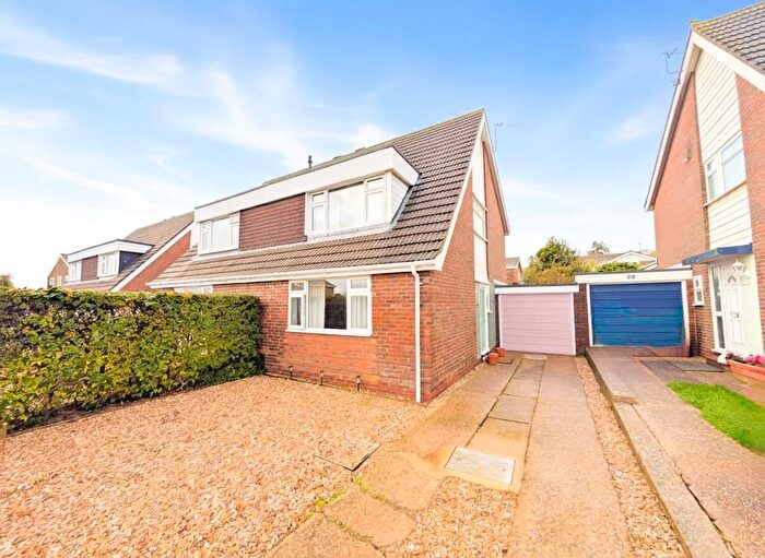 3 Bedroom Semi-detached House For Sale In Rocks Park Road, Uckfield, TN22