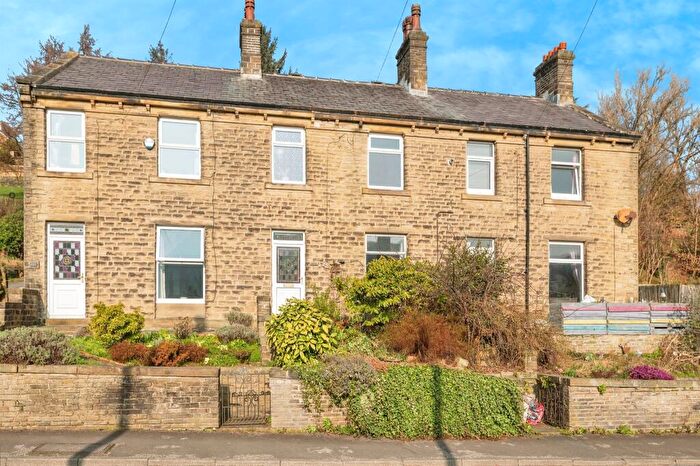 4 Bedroom Terraced House For Sale In Woodhead Road, Holmfirth, HD9