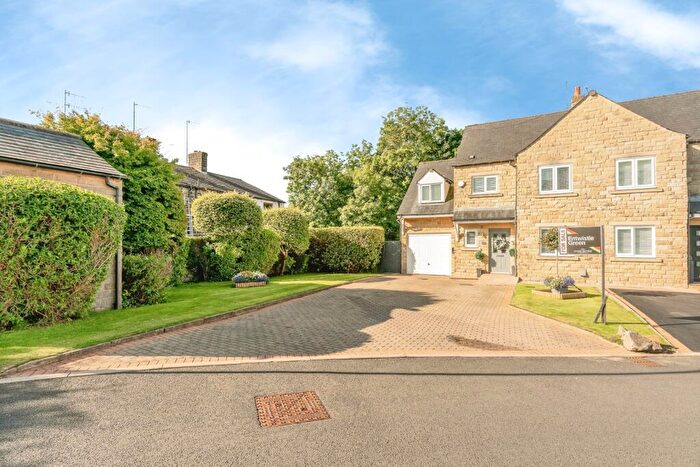 4 Bedroom Semi Detached House For Sale In Wycoller View, Laneshaw Bridge, Lancashire, BB8