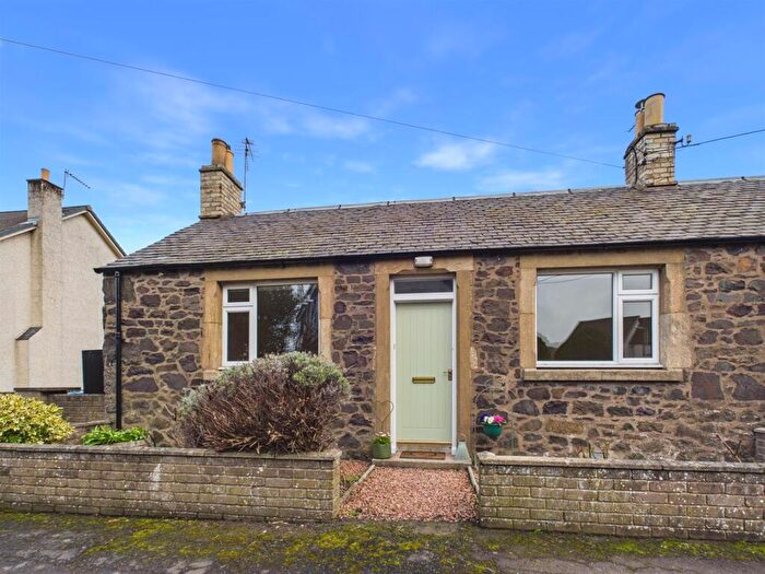 2 Bedroom Semi-Detached Bungalow For Sale In Strathearn Cottages, Back Dykes Abernethy, PH2