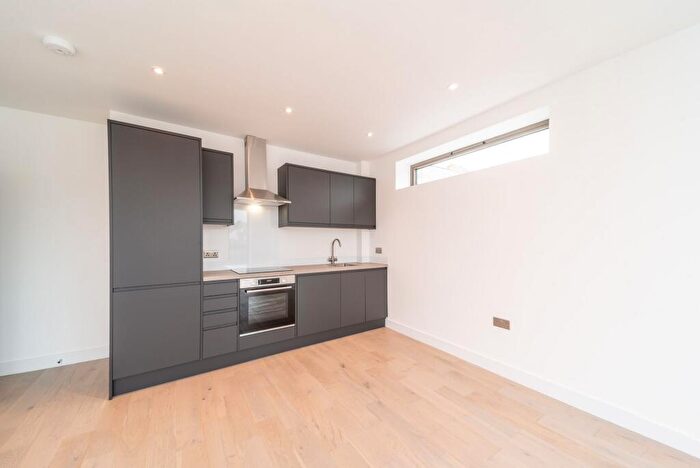 1 Bedroom Flat To Rent In Sutton, SM1