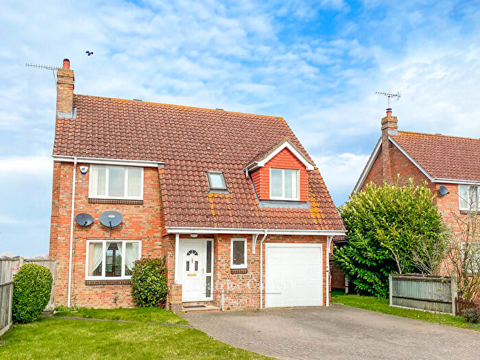 4 Bedroom Detached House To Rent In Holmsey Green Beck Row Bury St Edmunds, IP28