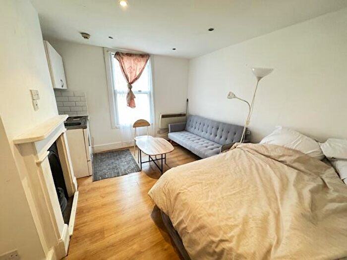 Studio To Rent In Ferme Park Road, London, N4