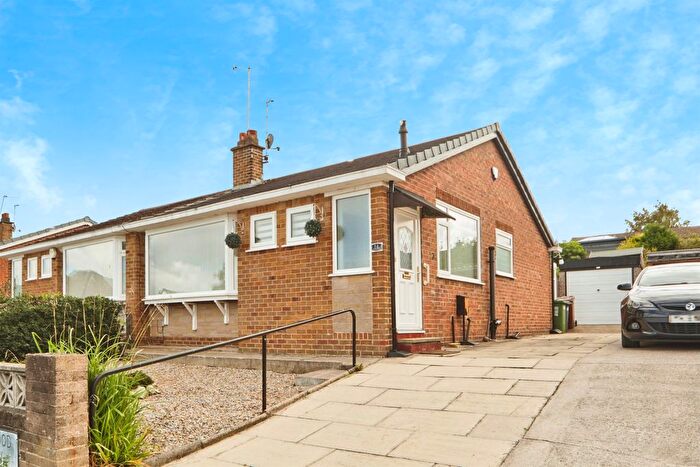 2 Bedroom Semi-Detached Bungalow For Sale In Kirkwood View, Leeds, LS16