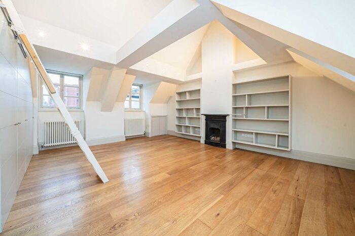 4 Bedroom Property To Rent In Upper Mall, Hammersmith, W6