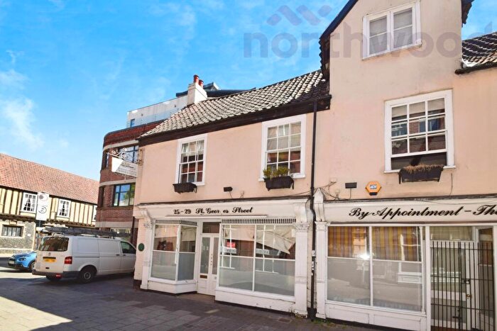 2 Bedroom Town House To Rent In St Georges Street, Norwich, NR3