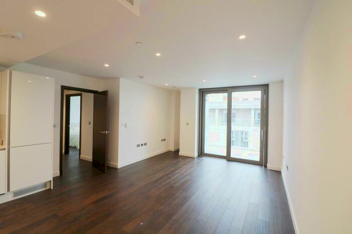 1 Bedroom Flat To Rent In Rosemary House Royal Mint Street, London, E1