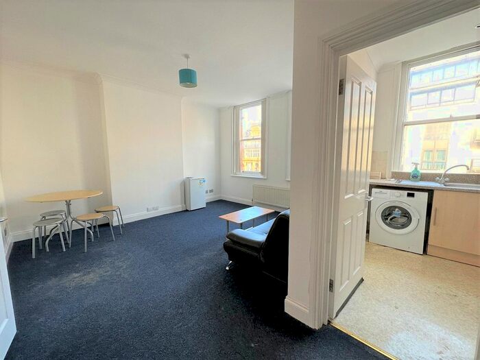 1 Bedroom Flat To Rent In Cricklewood Broadway, London, NW2