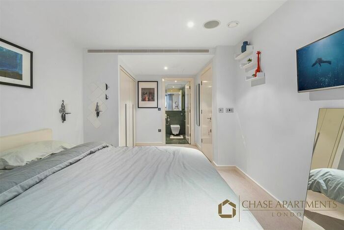 3 Bedroom Flat To Rent In Moore House, Gatliff Road, London, SW1W