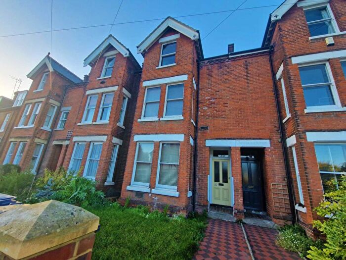 6 Bedroom Terraced House For Sale In St. Stephen`s Road, Canterbury, CT2