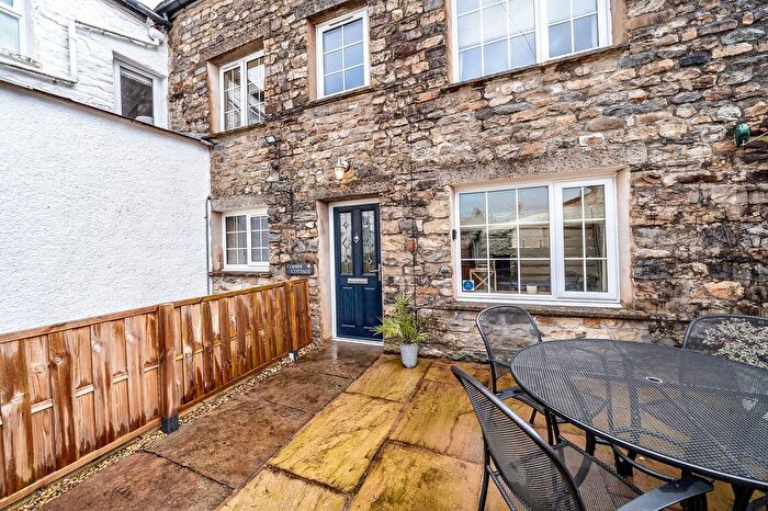 2 Bedroom Cottage For Sale In Corner Cottage, Davis Yard, Sedbergh, LA10