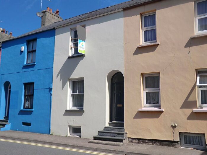 3 Bedroom Property To Rent In Hamilton Terrace, Pembroke, SA71