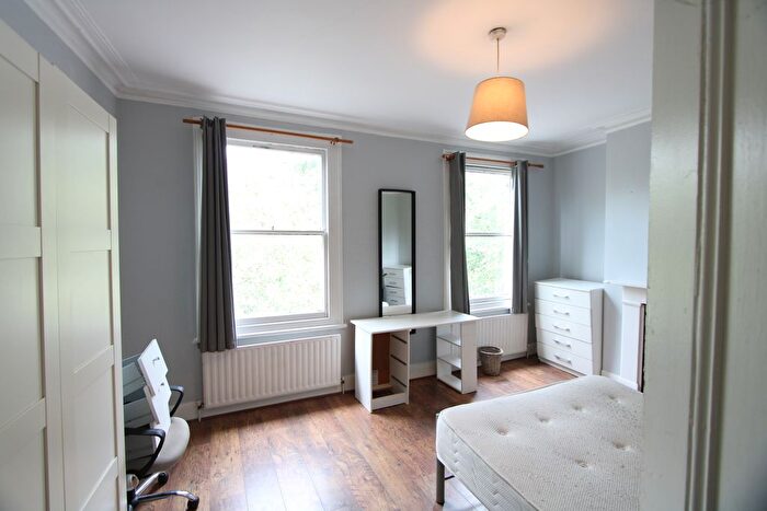 4 Bedroom Terraced House To Rent In Quicks Road, Wimbledon, SW19
