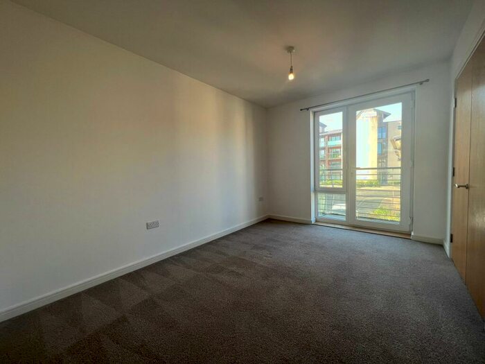 2 Bedroom Apartment To Rent In Tunnicliffe Close, Swindon, SN3