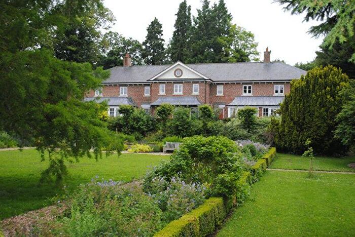 2 Bedroom Cottage For Sale In Wye House, Barn Street, Marlborough, SN8