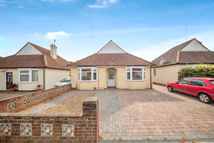 3 Bedroom Detached Bungalow For Sale In Ransome Road, Ipswich, IP3