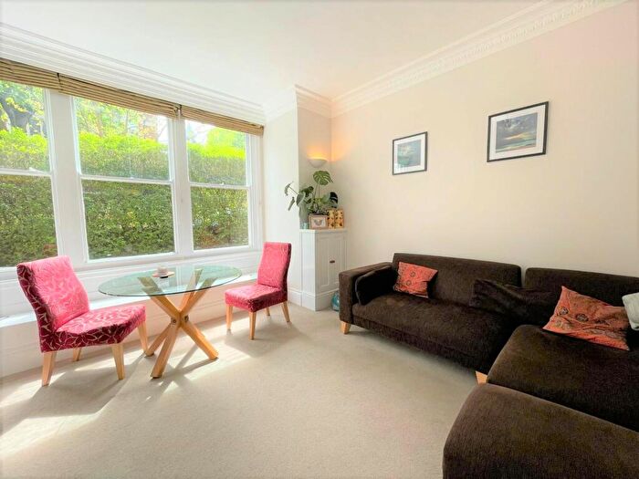 2 Bedroom Apartment To Rent In Park Drive, Ashley House Park Drive, NG7
