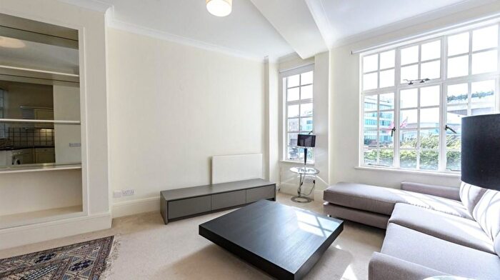 5 Bedroom Flat To Rent In Strathmore Court, Park Road, Regents Park, London, NW8