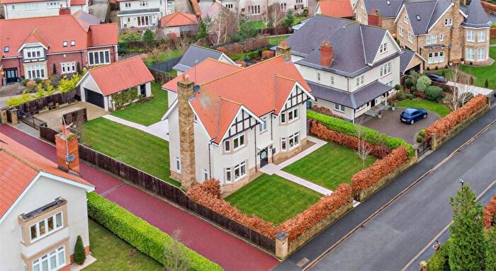 5 Bedroom Detached House For Sale In Sussex Avenue, Harrogate, North Yorkshire, HG1