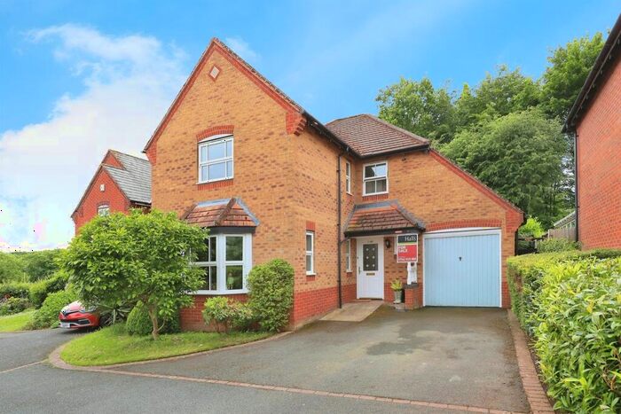 4 Bedroom Detached House For Sale In Oakleaf Rise, Far Forest, Kidderminster, DY14