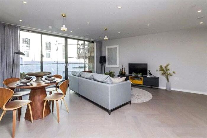 2 Bedroom Flat To Rent In Snowsfields, London, SE1