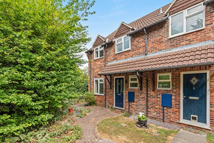 3 Bedroom Semi Detached House For Sale In Badgers Meadow, Wendover, HP22